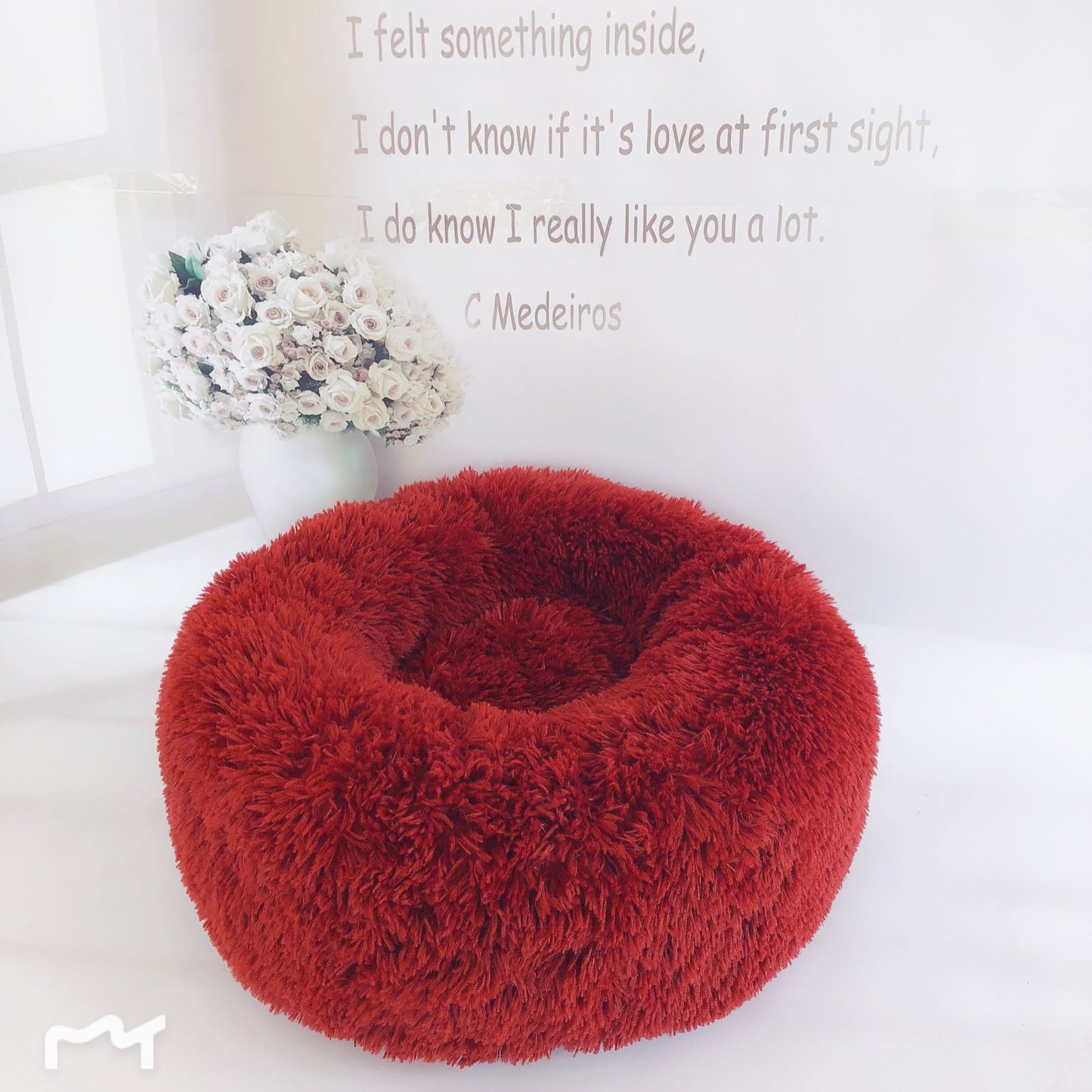 CloudCalm Fluffy Donut Bed